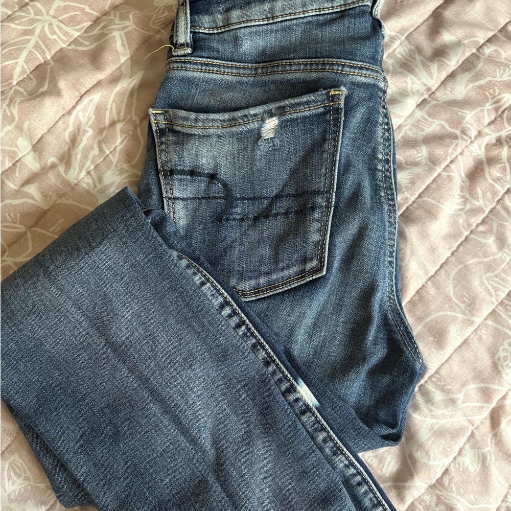 American Eagle Blue Super Stretch Jeggings with Classic Denim Look